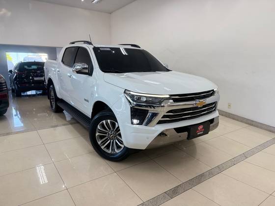 CHEVROLET S10 2.8 16V TURBO DIESEL HIGH COUNTRY CD 4X4 AUTOMÁTICO